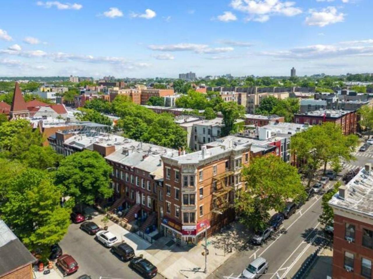 Appartement Renovated 3br With Private Backyard In Bed-stuy New York